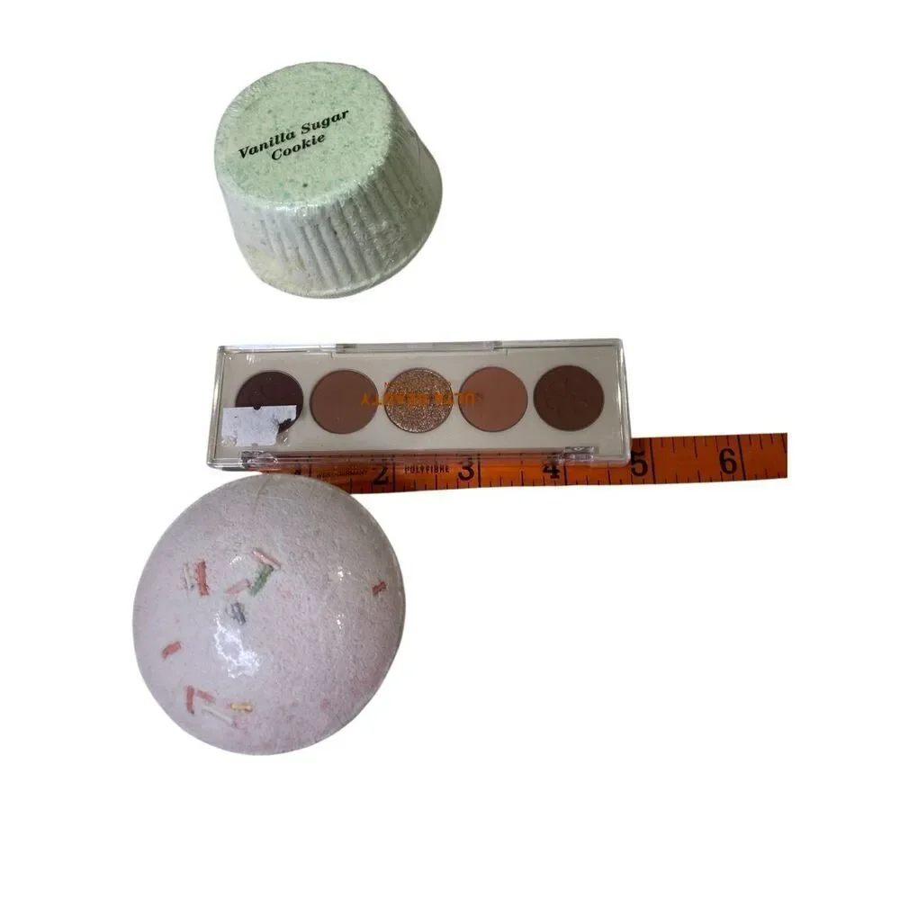 Ulta Beauty Bath Bombs Eye Shadow Palette Face Primer Set Gift Bundle New Lot